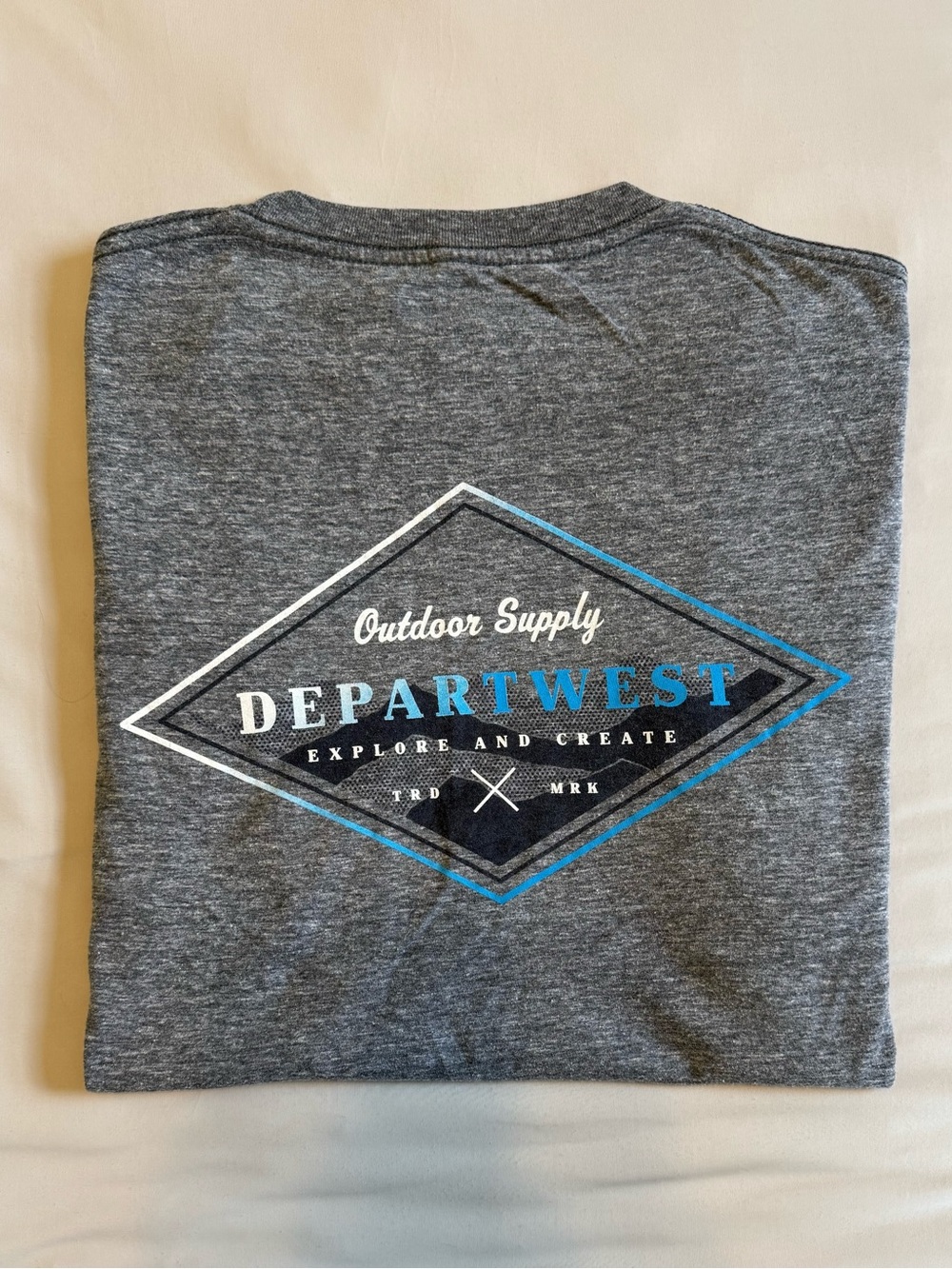 Men’s DepartWest Shirt Size Large
